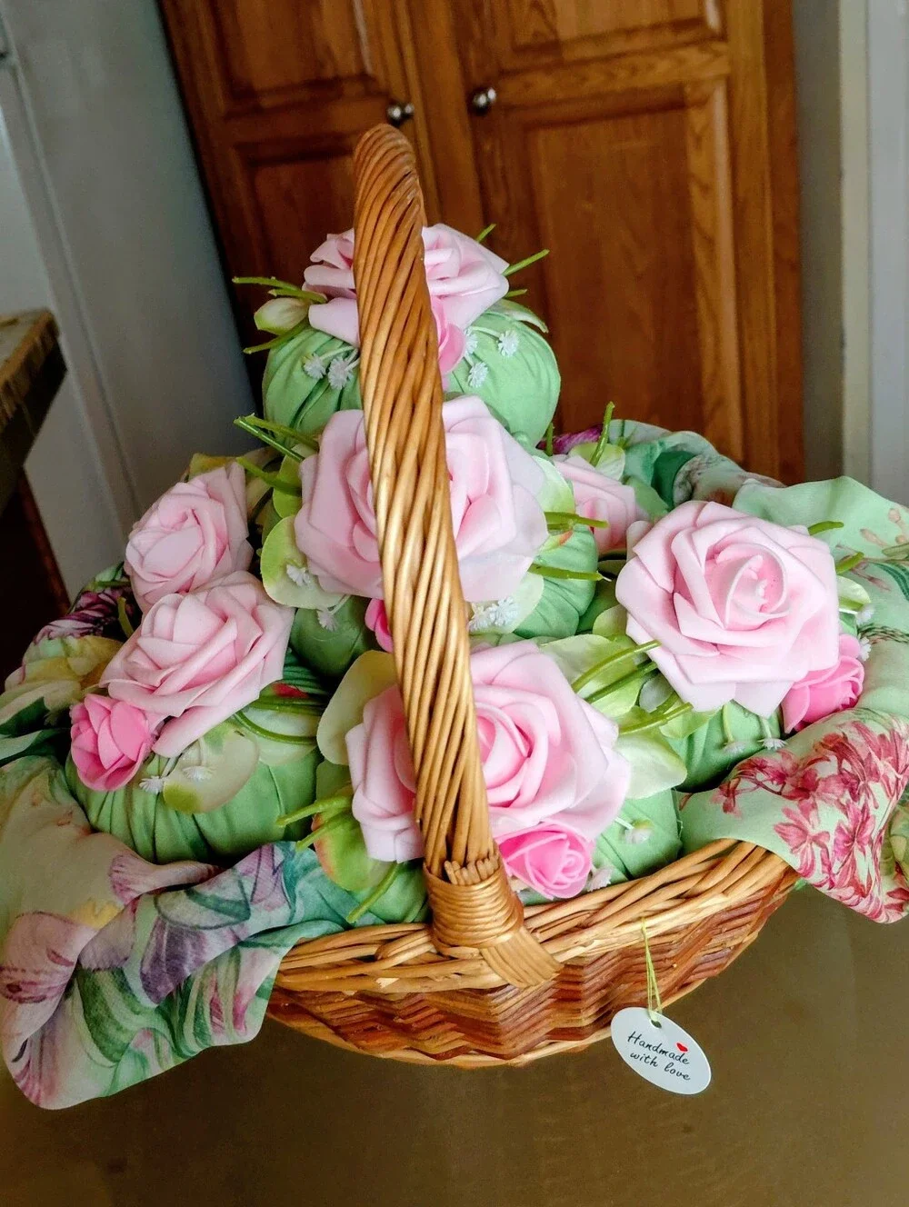 Large Beautiful Basket Of Handmade Decorative Pumpkins It's 36